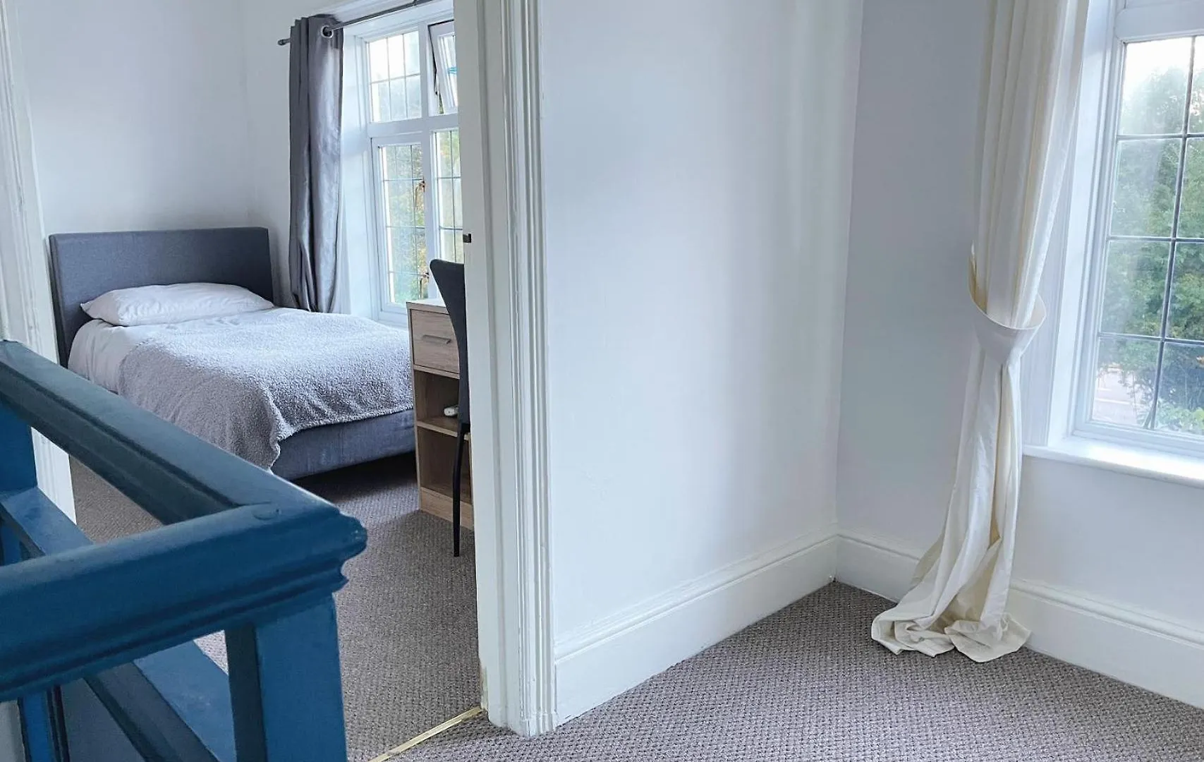 Private Triple Rooms With Free Parking Trumpington Homestay